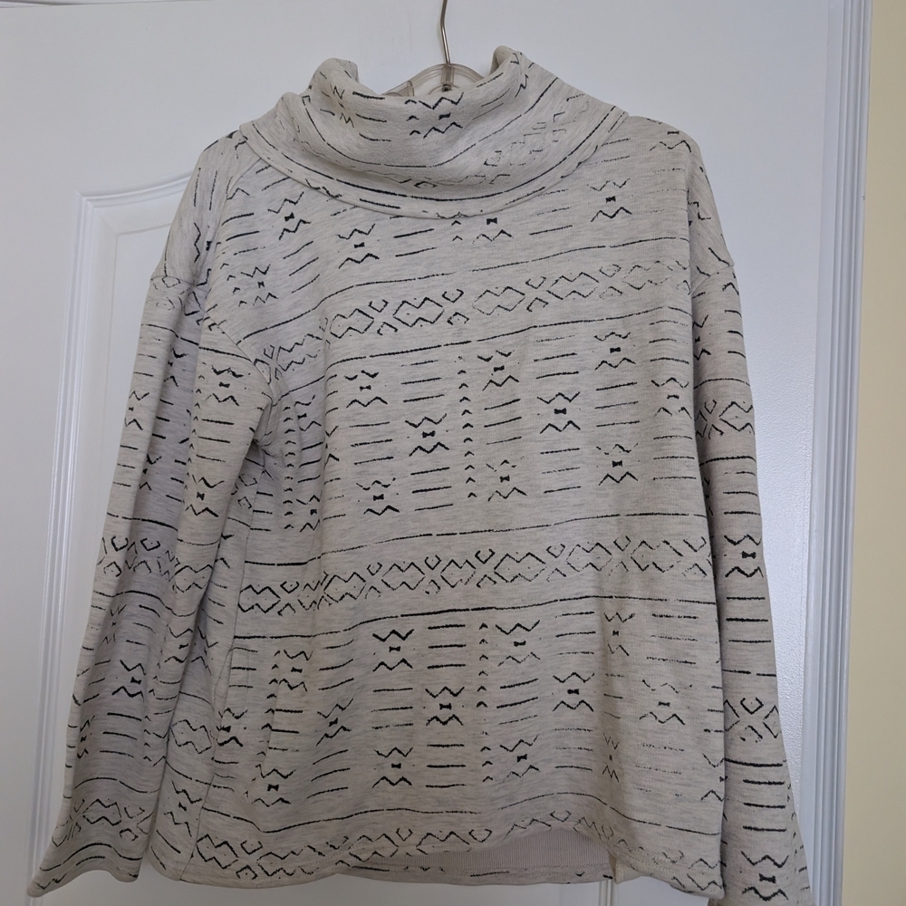 Burton Ellmore Size Medium Patterned Cowl Neck Sweater